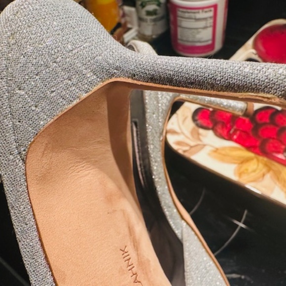 MANOLO BLAHNIK Metallic Silver Crystal Buckle CASSIADO Heel Sandals EU 41 - Picture 16 of 16